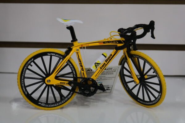Bicicleta Miniatura Mountain Bike Decoração Fricção Pézinho Cor Speed Amarelo - Imagem 2